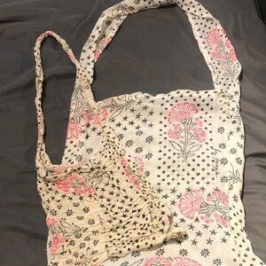 Free people material tote bags -
One large and one mini